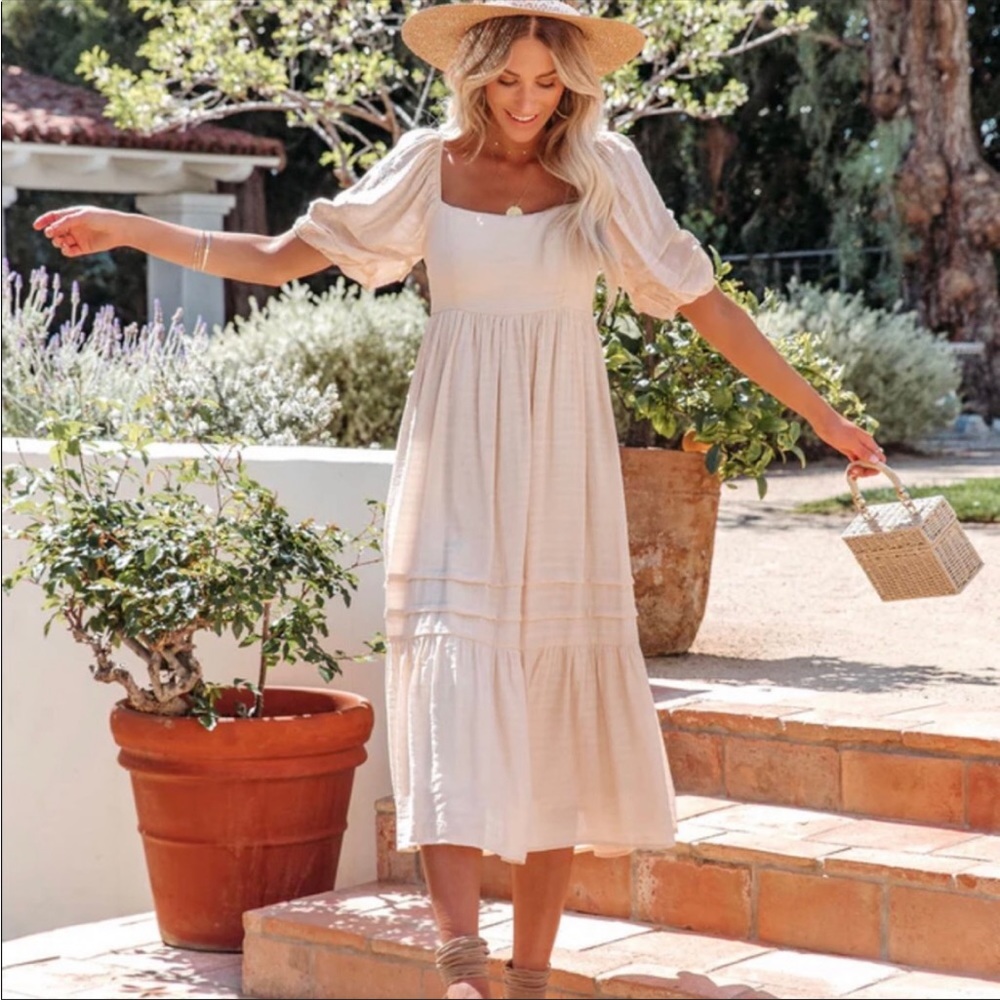 Vici Katelyn Puff Sleeve Midi Dress
